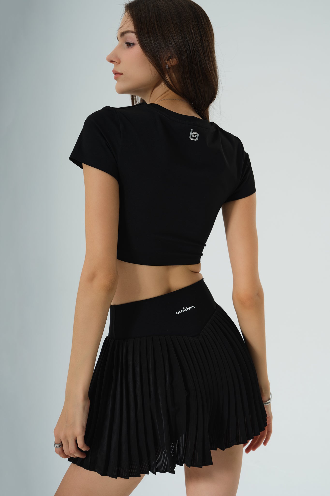 All Day Short Sleeve Crop - Black